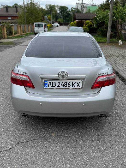 Продам Toyota Camry 2007-2008