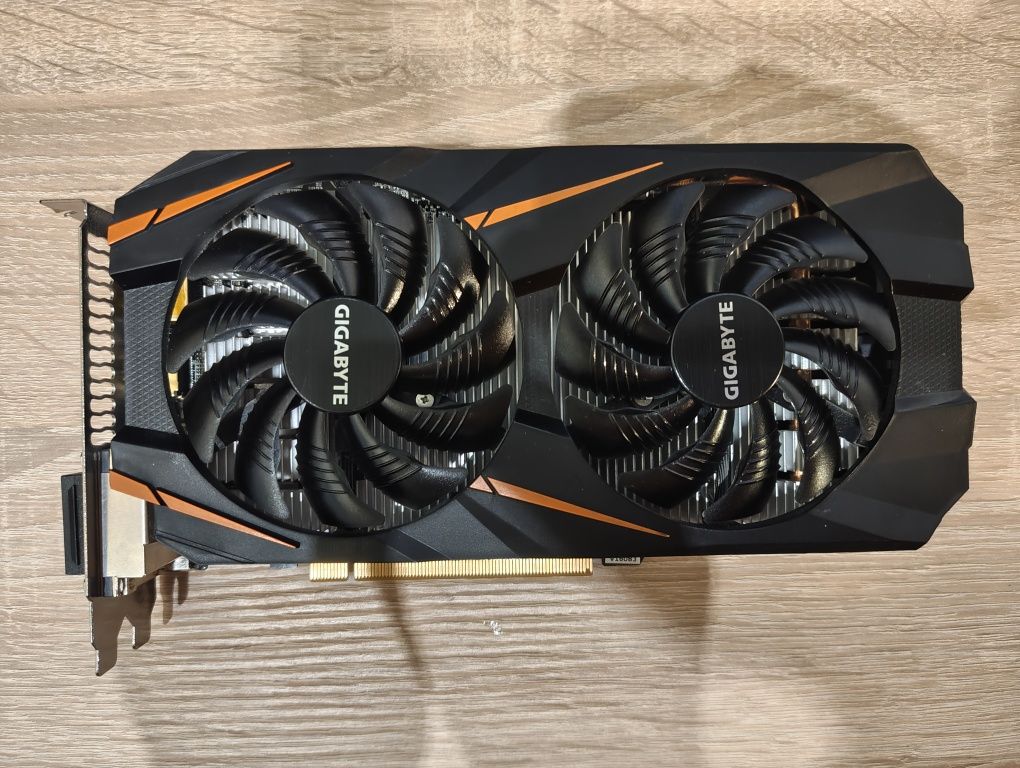 Як НОВА Gigabyte GeForce GTX 1060 3GB WINDFORCE OC