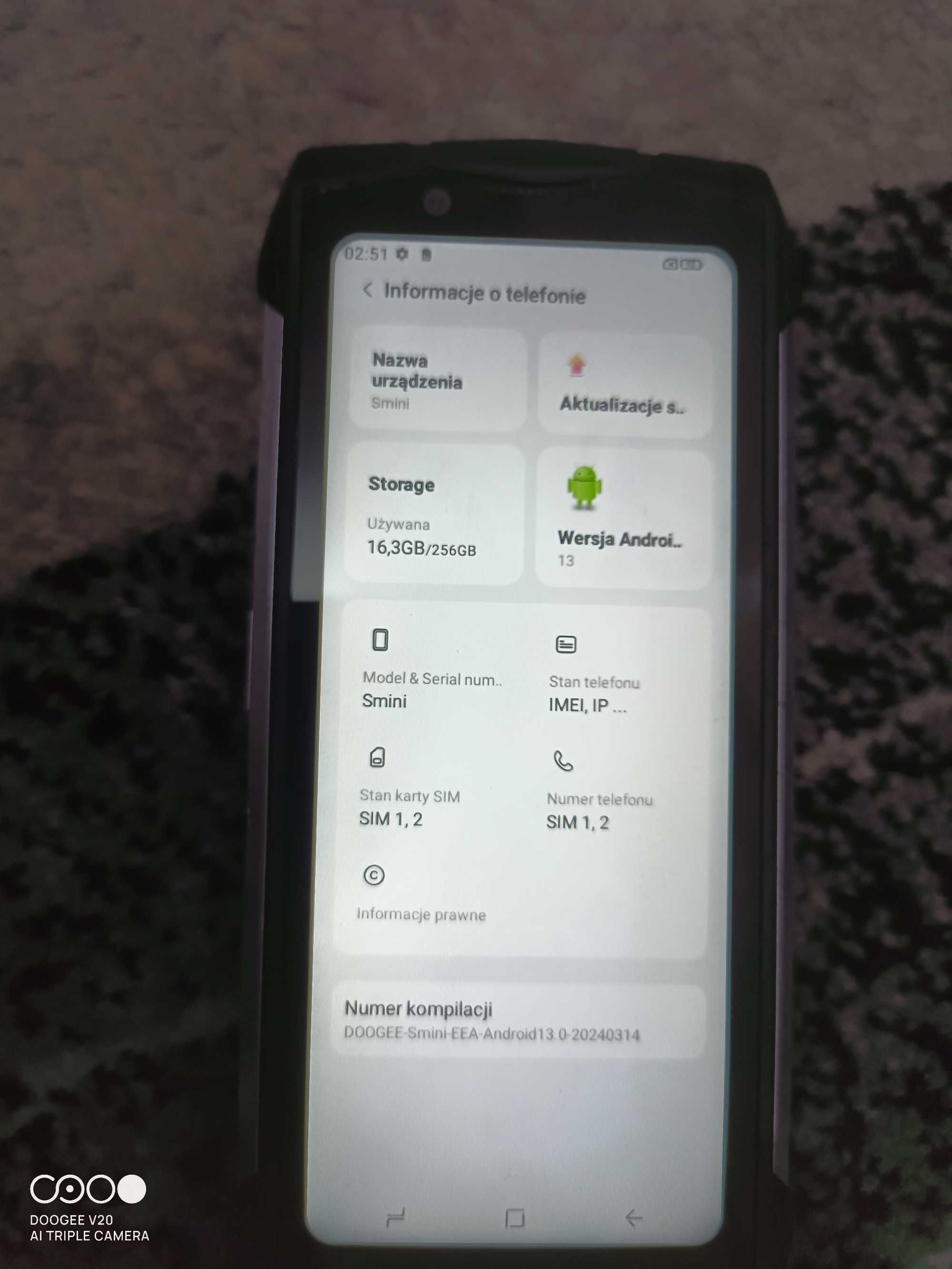 telefon w bardzo dobrym stanie doogee 100% sprawny 2 wyswietlacze