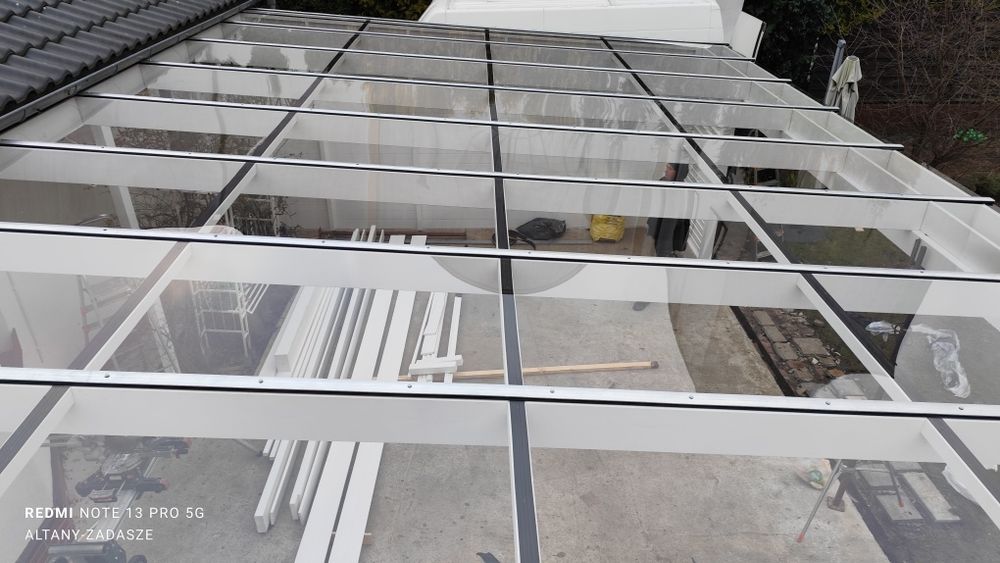 Zadaszenie tarasu, żaluzje przesuwne, pergola, taras, ogród zimowy