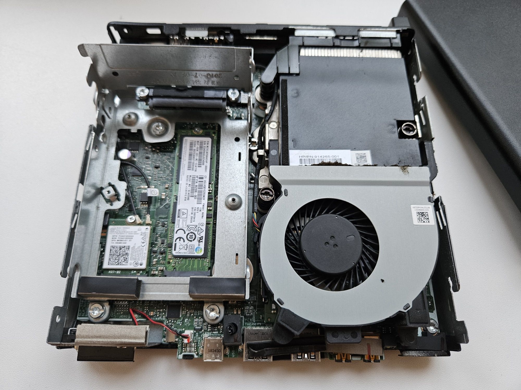 Продам міні пк Hp Prodesk 600 G3 Mini i5-6500t, DDR4 8GB, SSD256, HDD