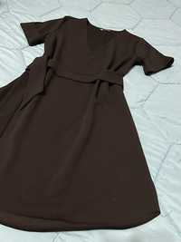 Чорна вечірня сукня від Zara