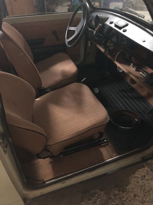 Ретро автомобіль Trabant p 601