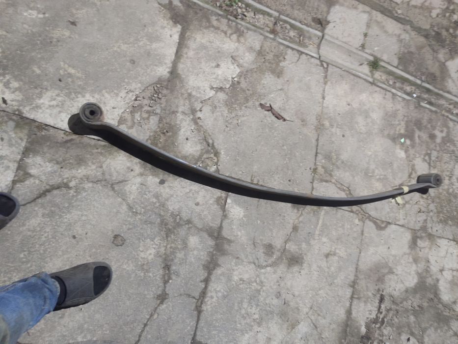 Запчасті на мерседес 814