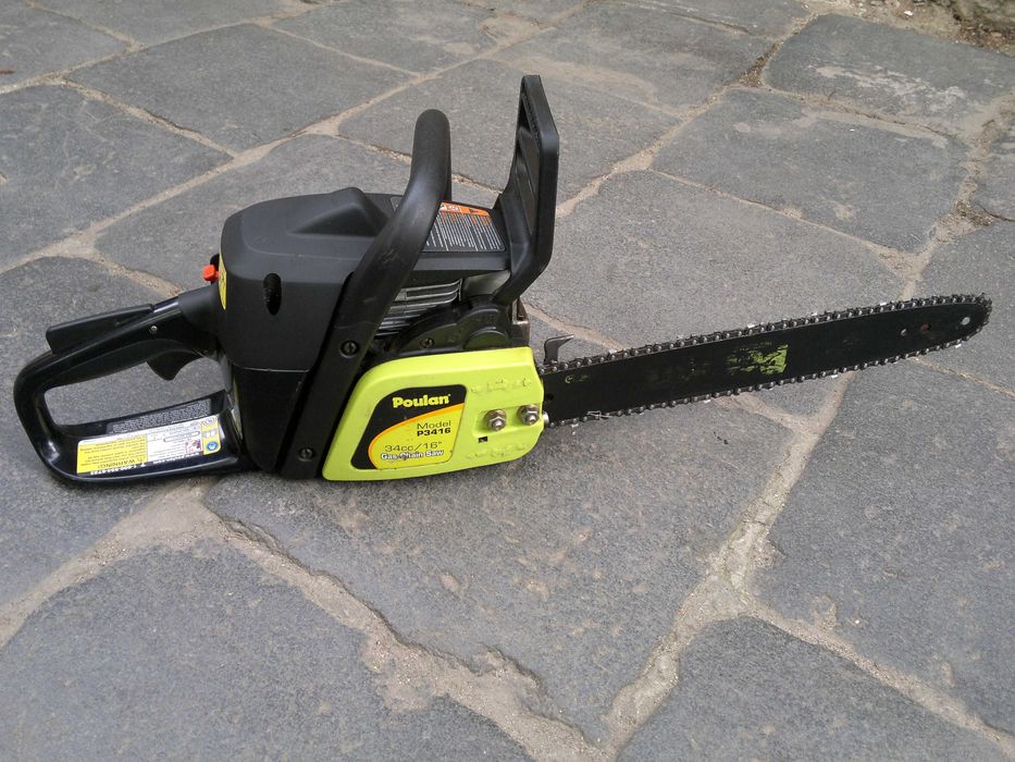 Продаю бензопилу Poulan Model P3416, Assembled in USA
