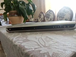 DVD для дисків і з мікрофоном