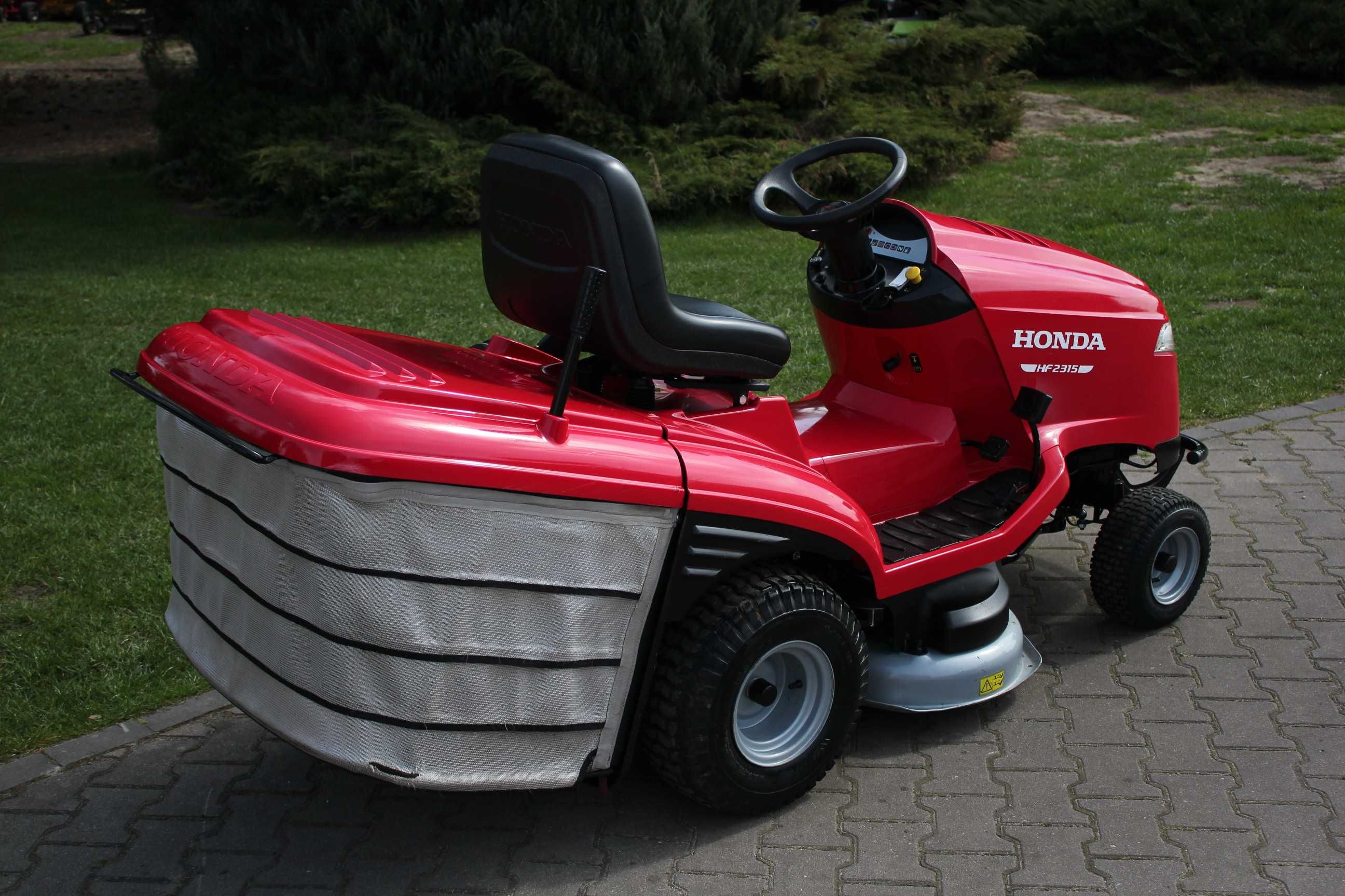 Honda HF 2315 TRAKTOREK Kosiarka