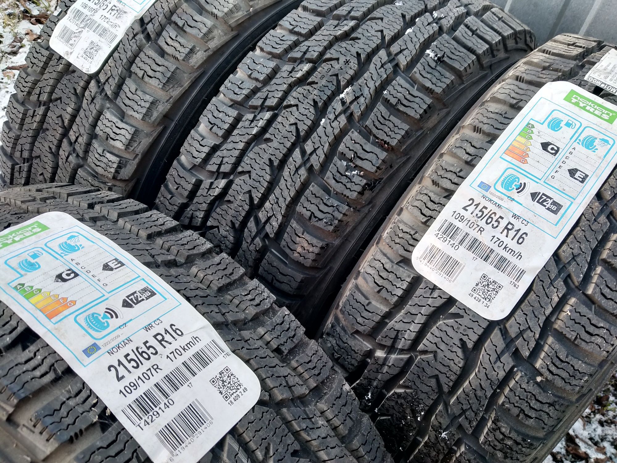 215/65r16C 109/107R BUS M+S NOKIAN WRC3 zima wzmacniane 205/65/16C