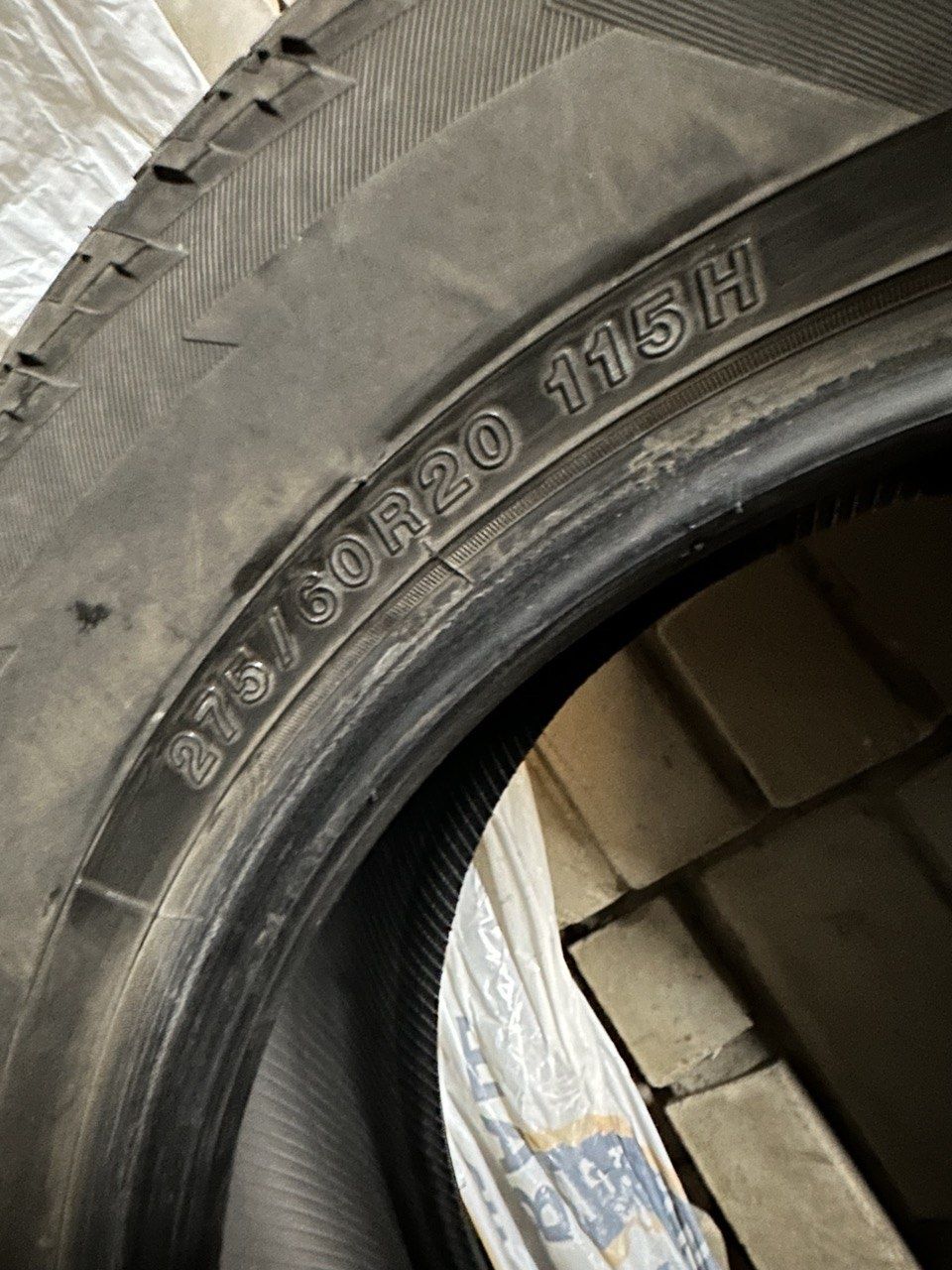 Шины Yokohama Geolandar A/T G015 275/60 R20 115H внедорожная всесезон