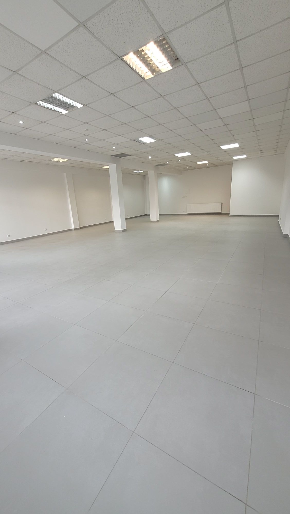 Lokal usługowy parter 120 m2 Kielce ul. Jagiellońska 11