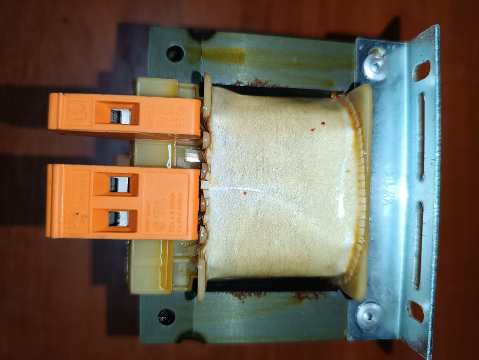 Трансформатор раздільний Noratel.