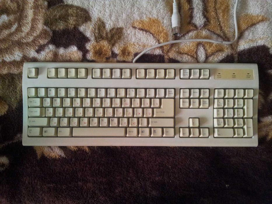 Клавиатура компьютера 2 шт