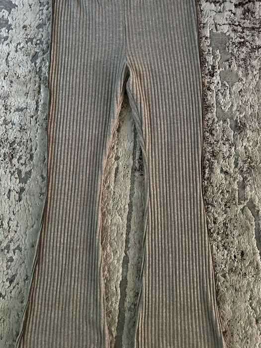 Жіночі штани кльош