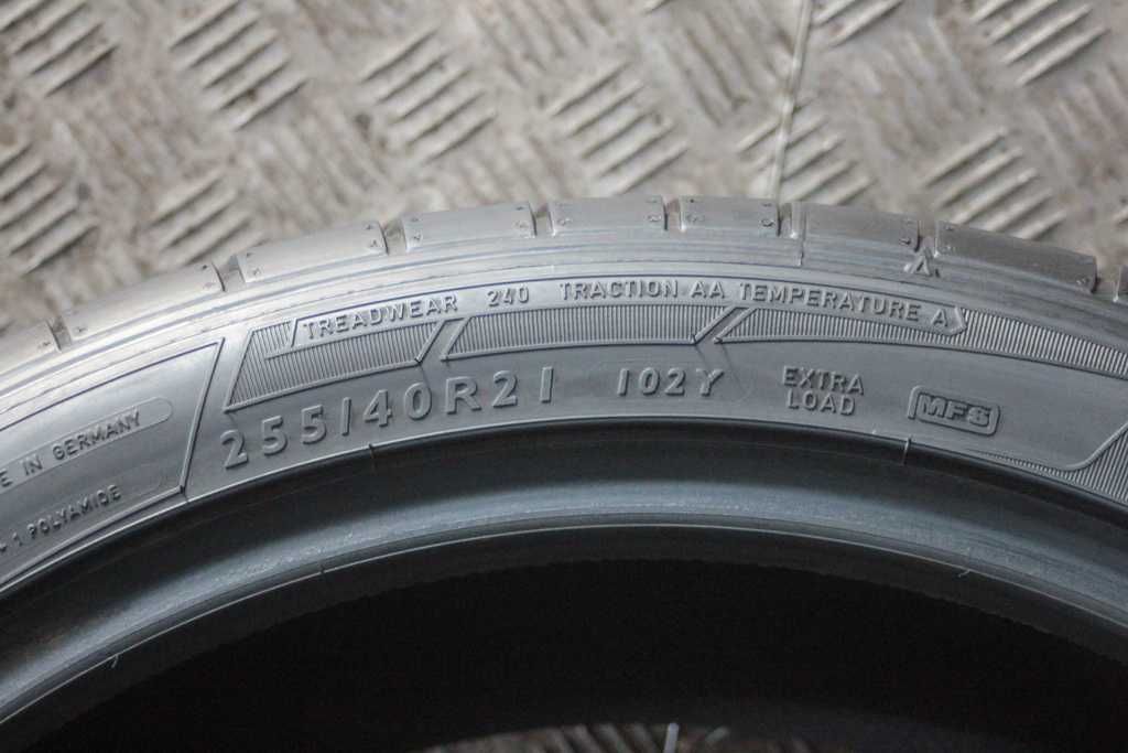 255/40/21 Dunlop Sp Sport Maxx GT 255/40 R21 2020r