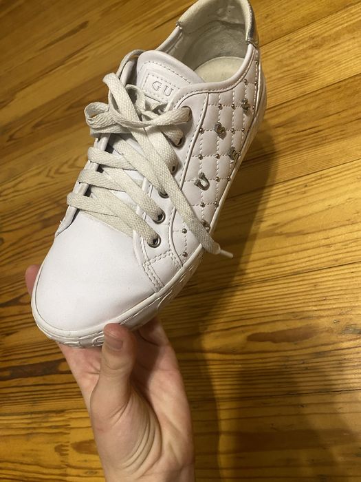 Кеди білі guess