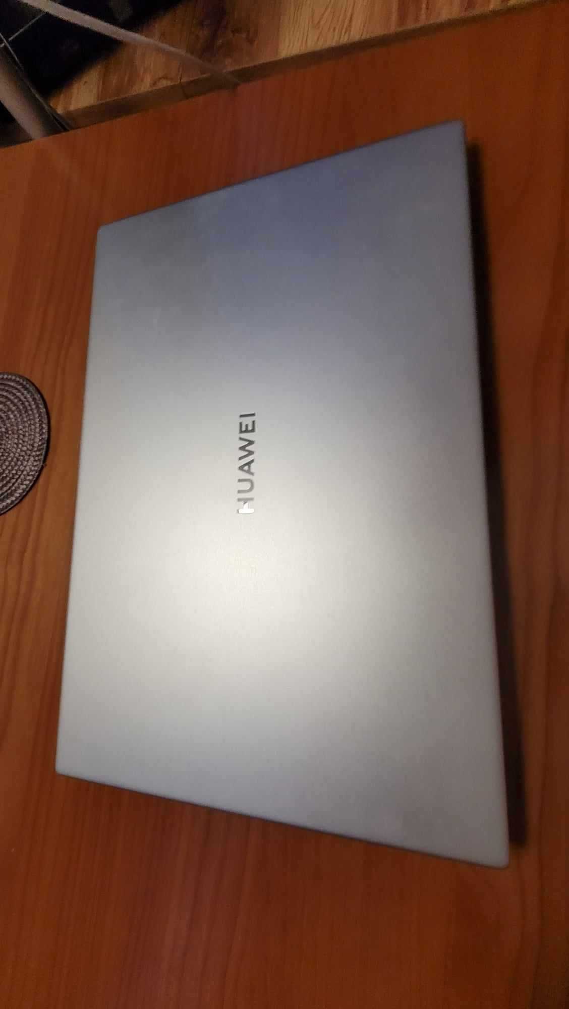 Laptop MateBook D14