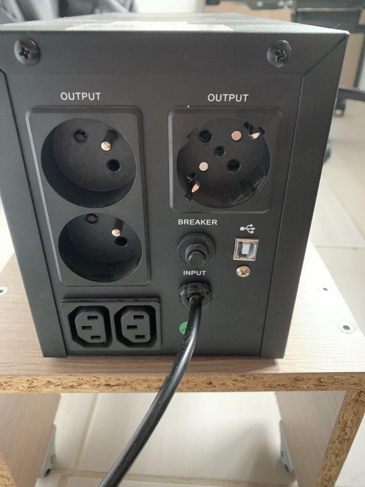 UPS Volt Polska Micro 1500
