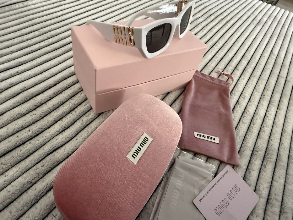 Okulary przeciwsłoneczne Miu Miu