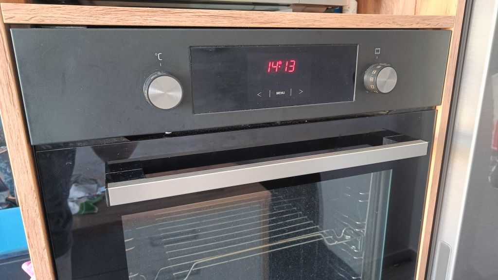 Piekarnik do zabudowy Amica EB7541DB FINE 65l