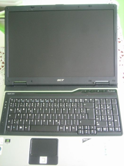 Laptop ACER 17 cali