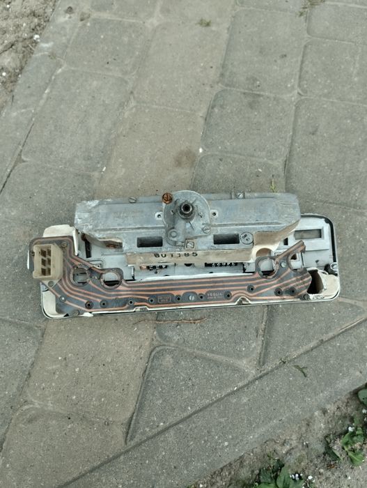 Licznik prędkościomierz fiat 125p chrom