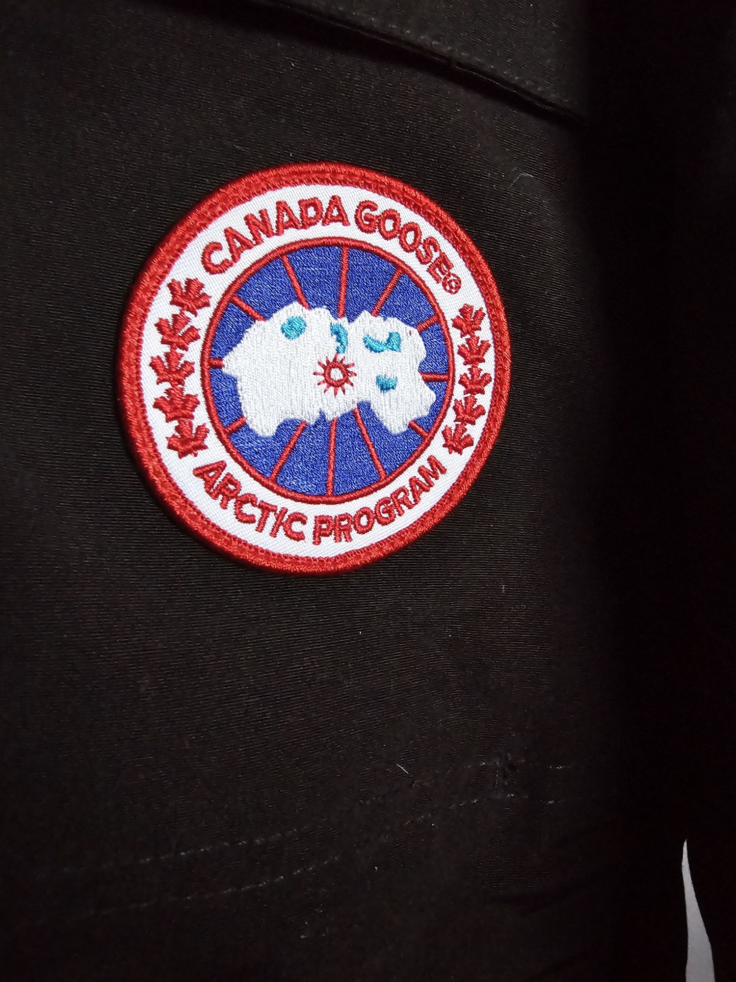Canada Goose Parka puchowa expediotion rozmiar M oryginalna