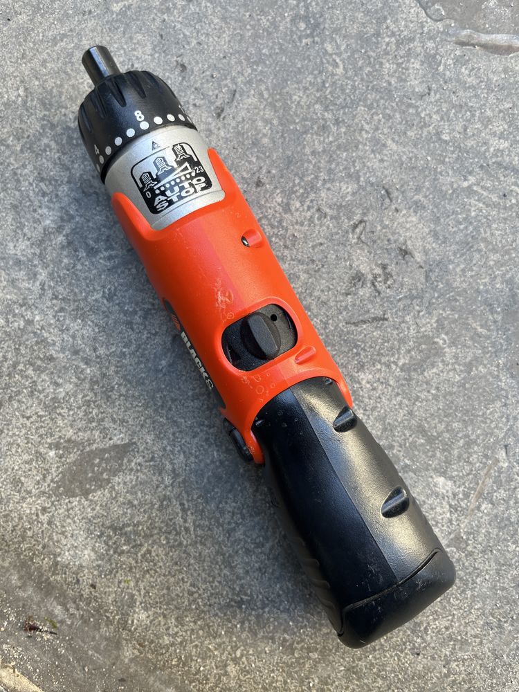 Aparafusadora Black & Decker KC9039 3.6V