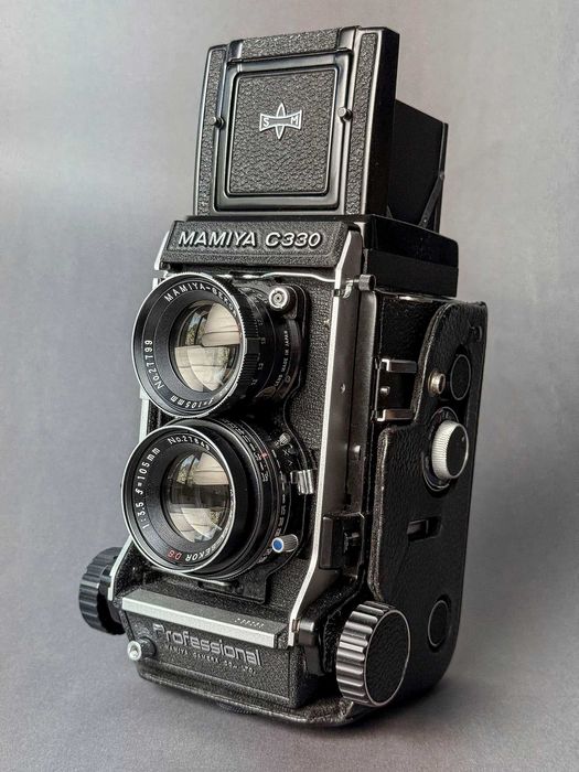 Mamiya C330 Professional + Sekor 105mm F/3.5, futerał, pasek