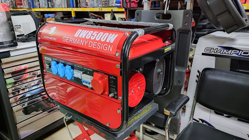 Gerador a Gasolina Alemão 8500W  
Novo na Caixa selada.
Máximo de saíd