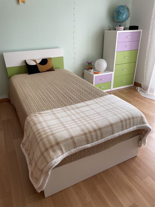 Vendo conjunto de quarto de criança
