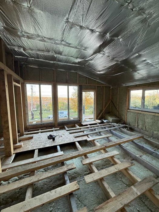 Продається новозбудований каркасний будинок на вул. Каховській