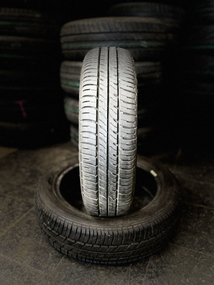 Pneus semi-novos 145/65R15