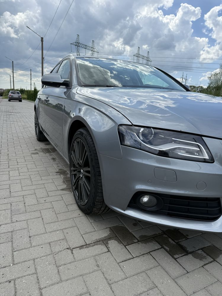 Audi A4B8 2010 2,7