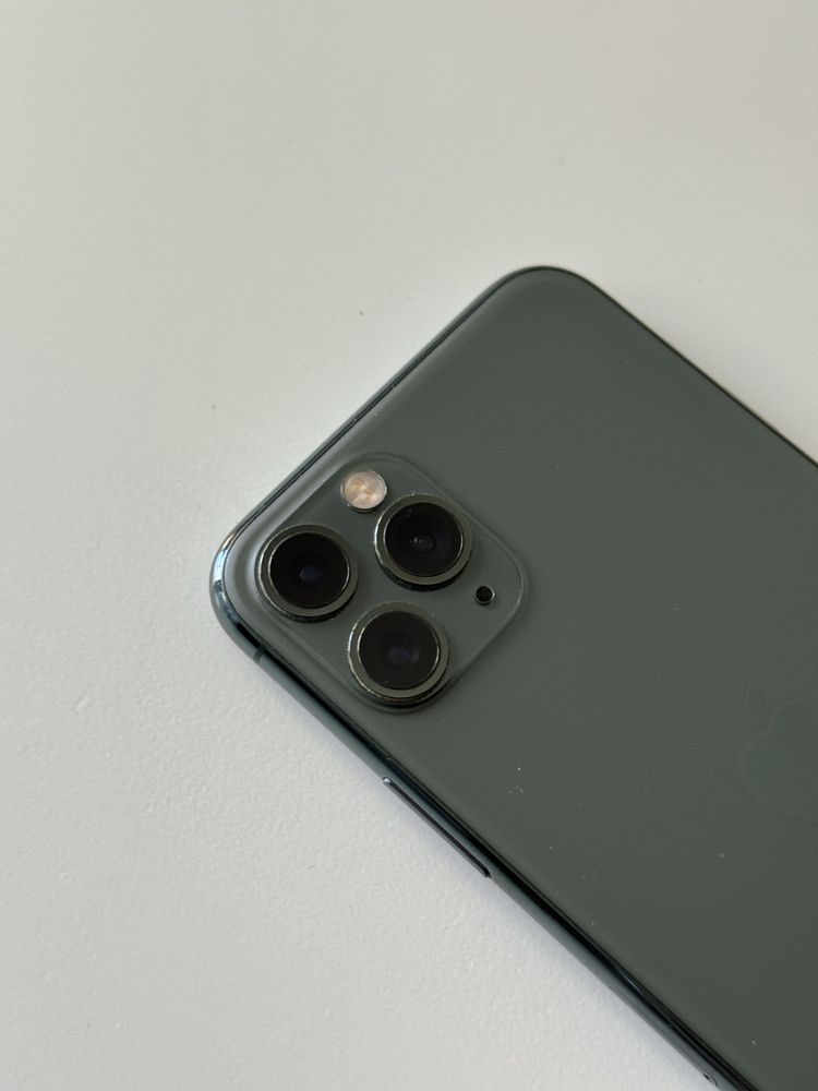 iPhone 11 Pro 256 Midnight Green