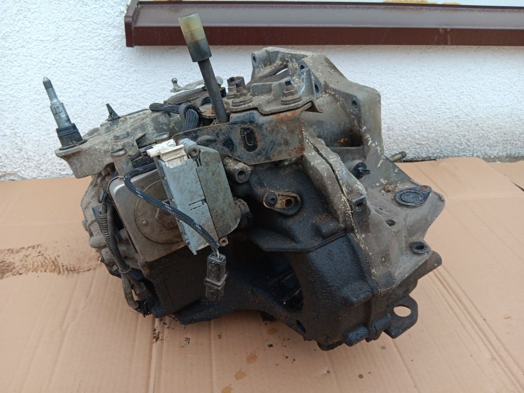 Renault megane II 2.0 16v skrzynia biegów automatyczna sprzęgło KPL