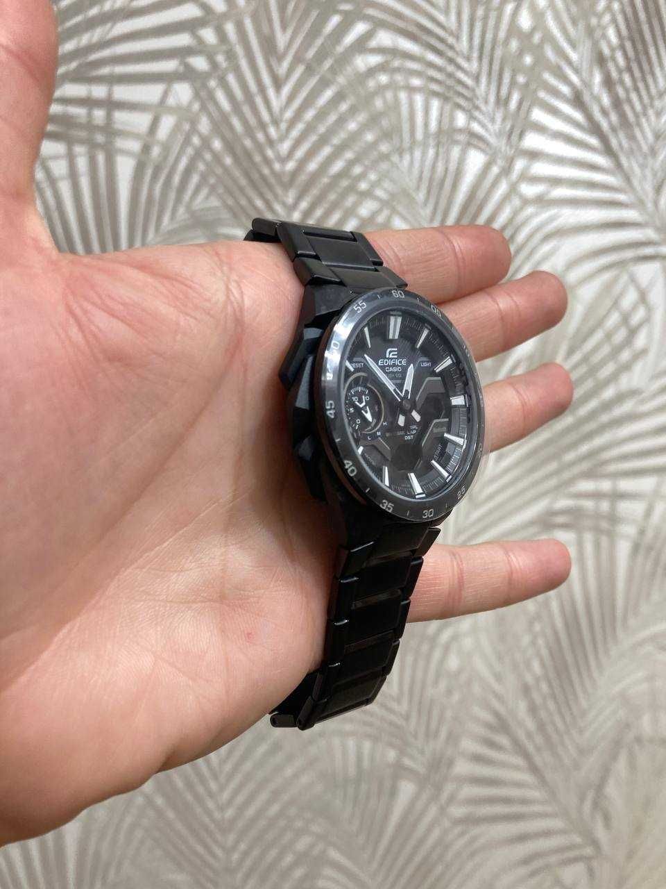 Часы Casio Edifice Windflow
ECB2200DC-1A, карбон