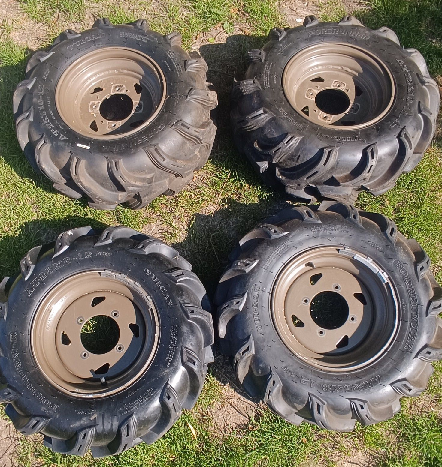 Koła z oponami quad AT 25x10-12  śruby 4x137mm