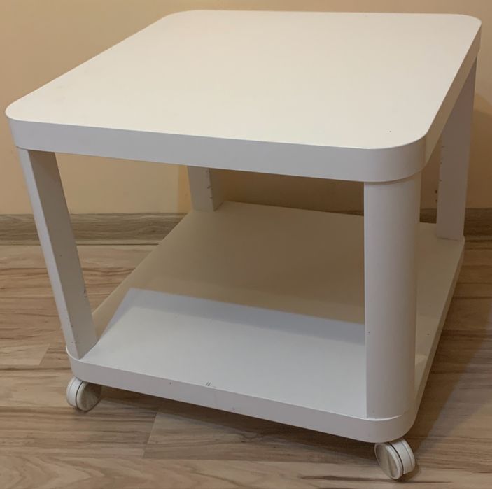 Sprzedam stolik kawowy Ikea Tingby
