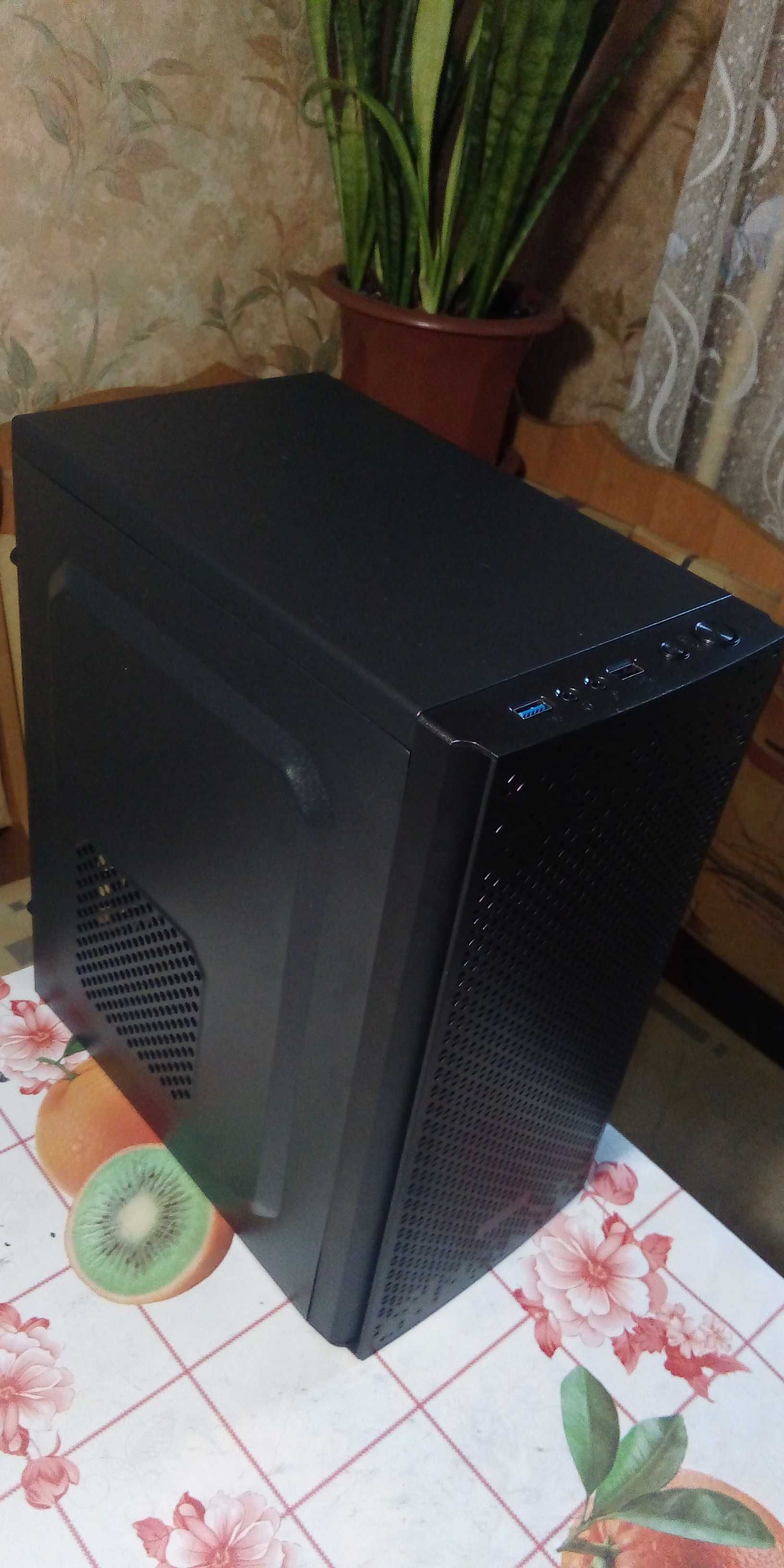 Компьютер(корпус новый) i5-2400 (4 ядра 3.1-3.4)8Gb DDR3 ОЗУ,SSD 120Gb