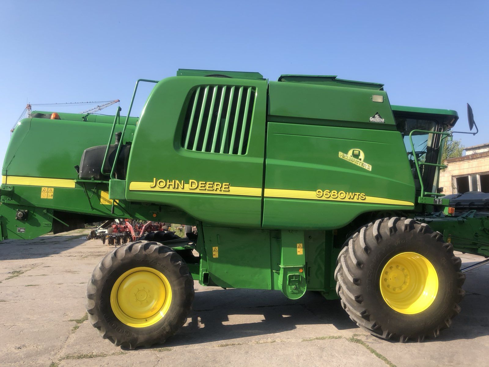 Комбайн John Deere Джон дир 9680