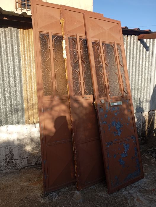 Vendo estes portais muito bom estado