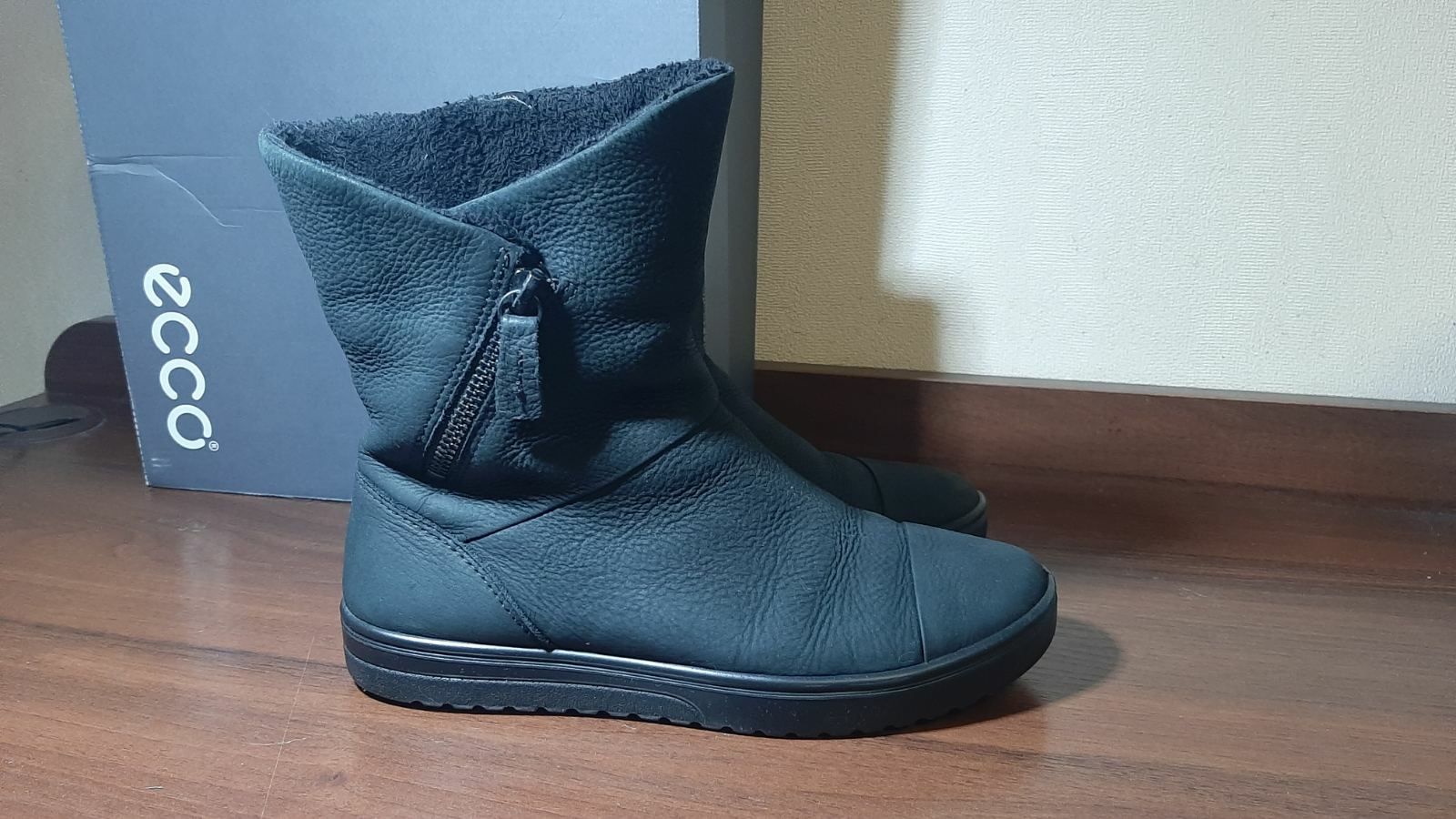 Сапожки для девочки