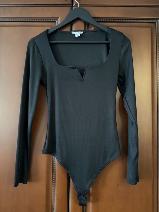 Боді в рубчик з довгим рукавом