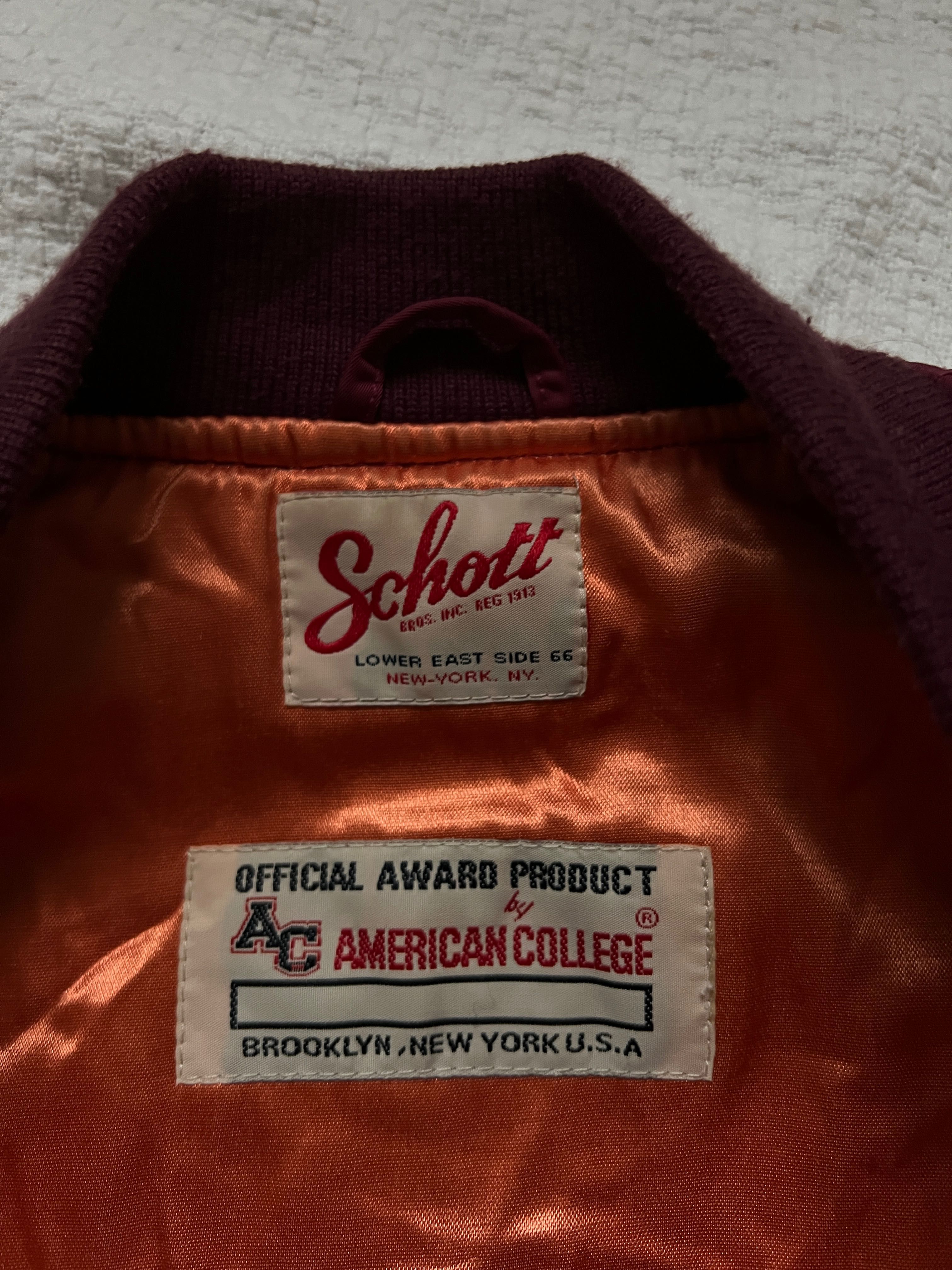 Жіночий бомбер Schott (Alpha Industries)