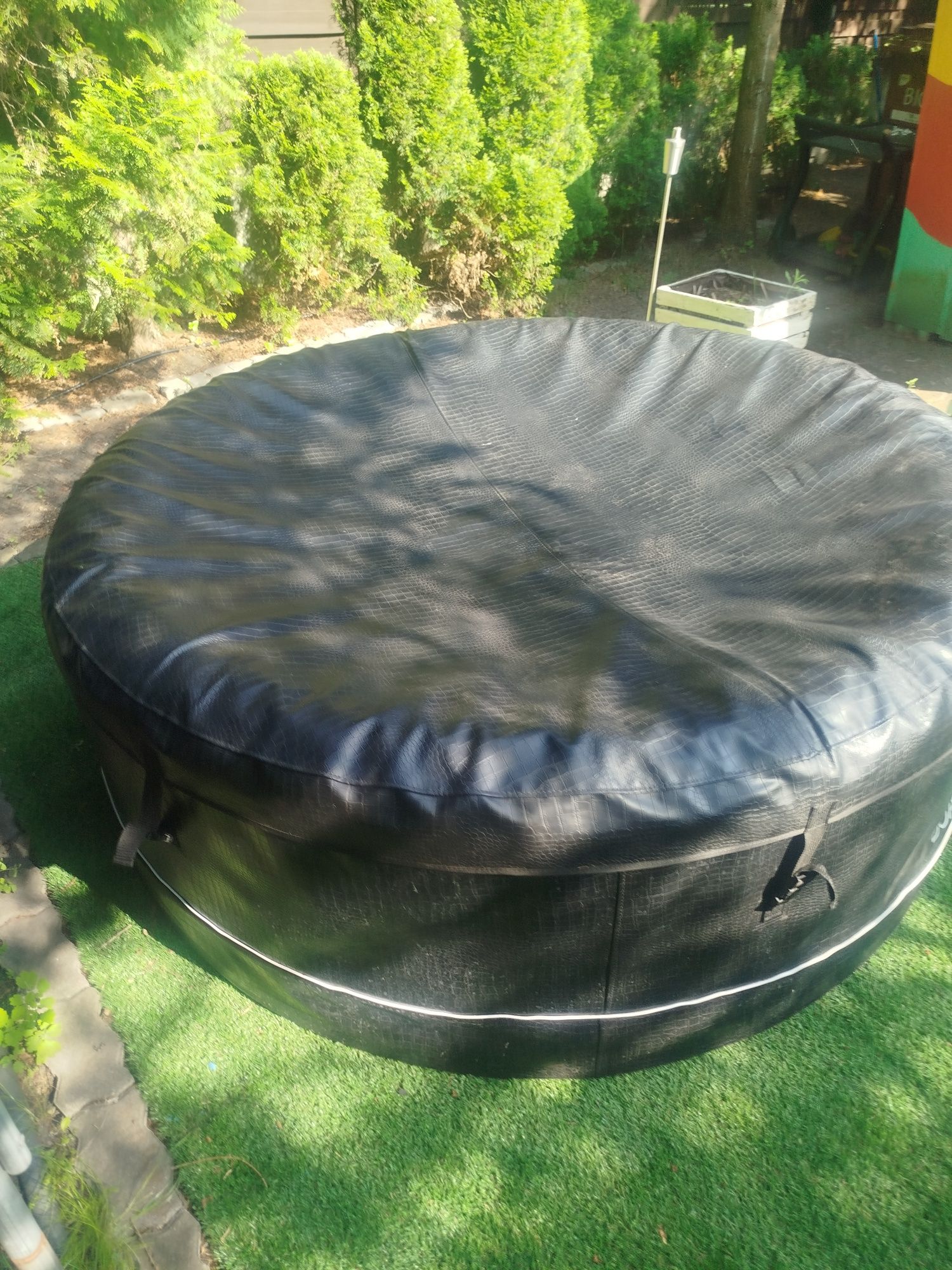Jacuzzi ogrodowe duże na 6 osób (bez pompy)