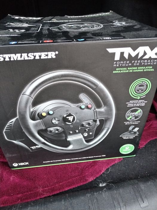 Volante com pedais trustmaster tmx force