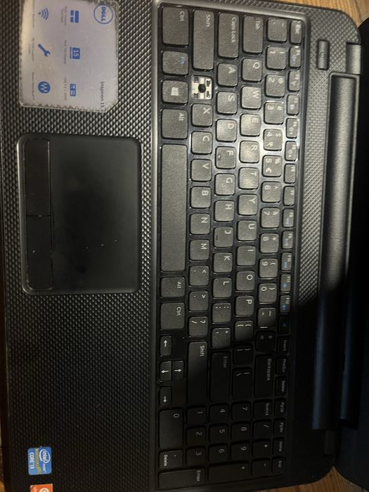 Dell inspirion 15 bez dysku uszkodzony