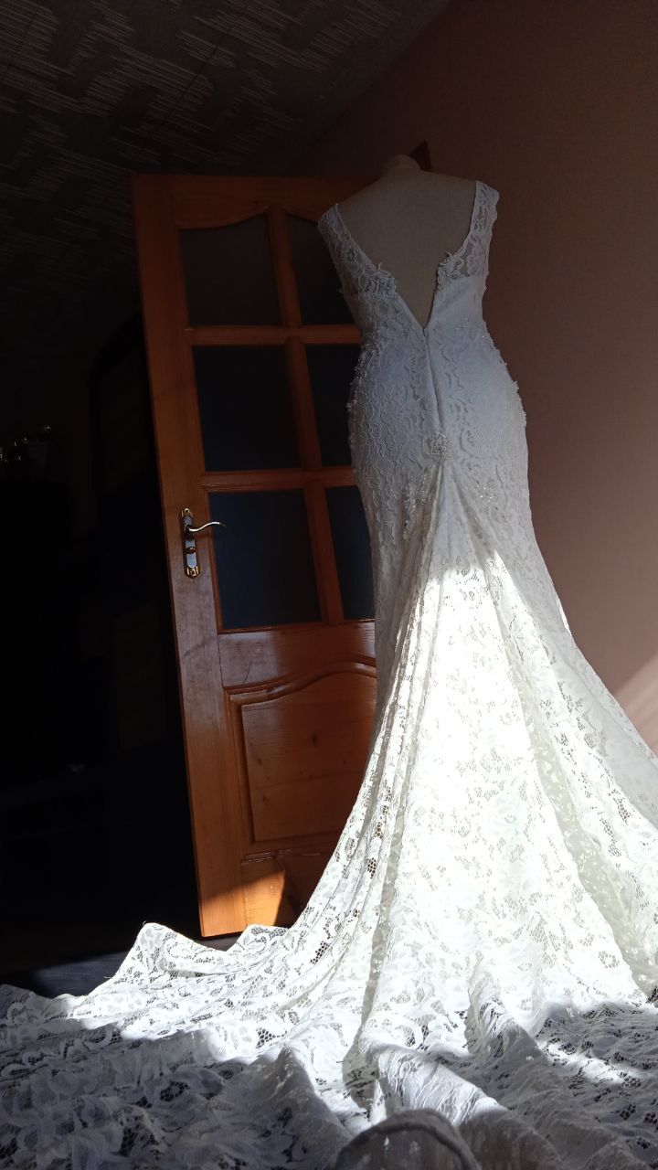 Весільна сукня Berta