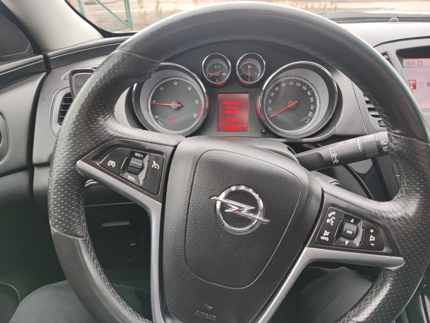 Opel insignia sport  2.0 TDCI 4×4