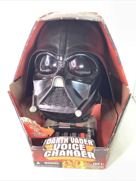 Шлем Дарт Вейдера с модуляцией голоса новый в упаковке